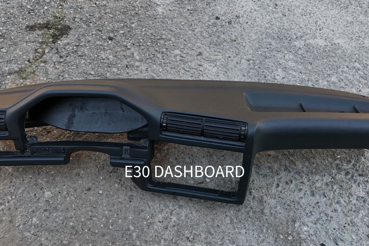 E30 DASHBOARD