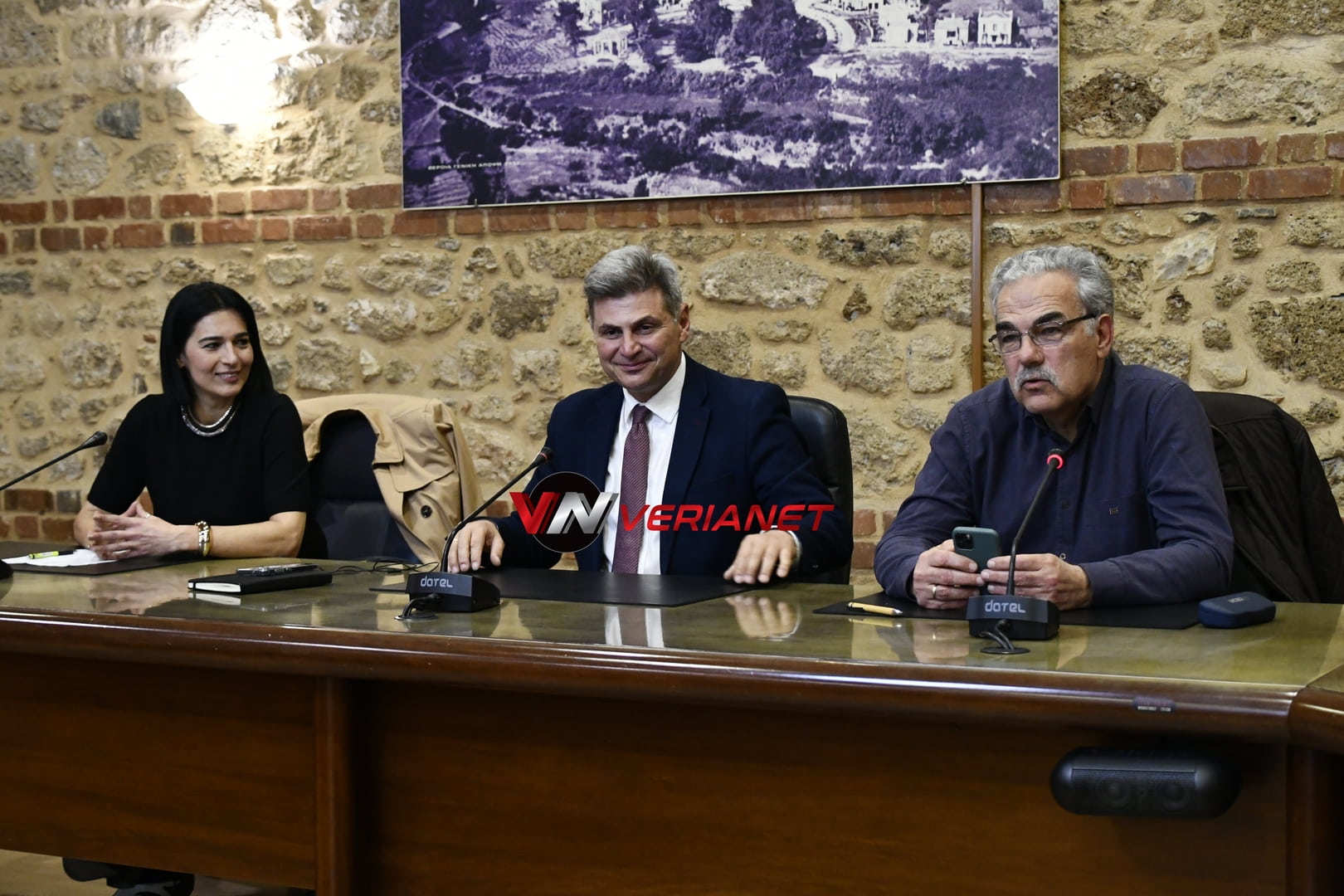 Φαραντούρης