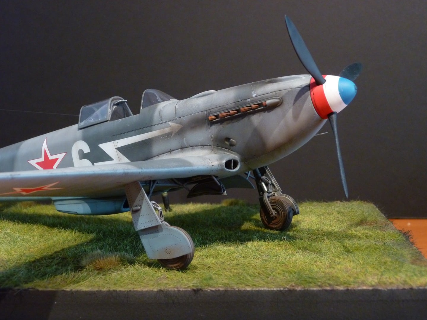 як-9 1\32 фирмы исм. як-3 савелия носова. Yakovlev yak-3u. як 3 1 32. як 3 1 32.