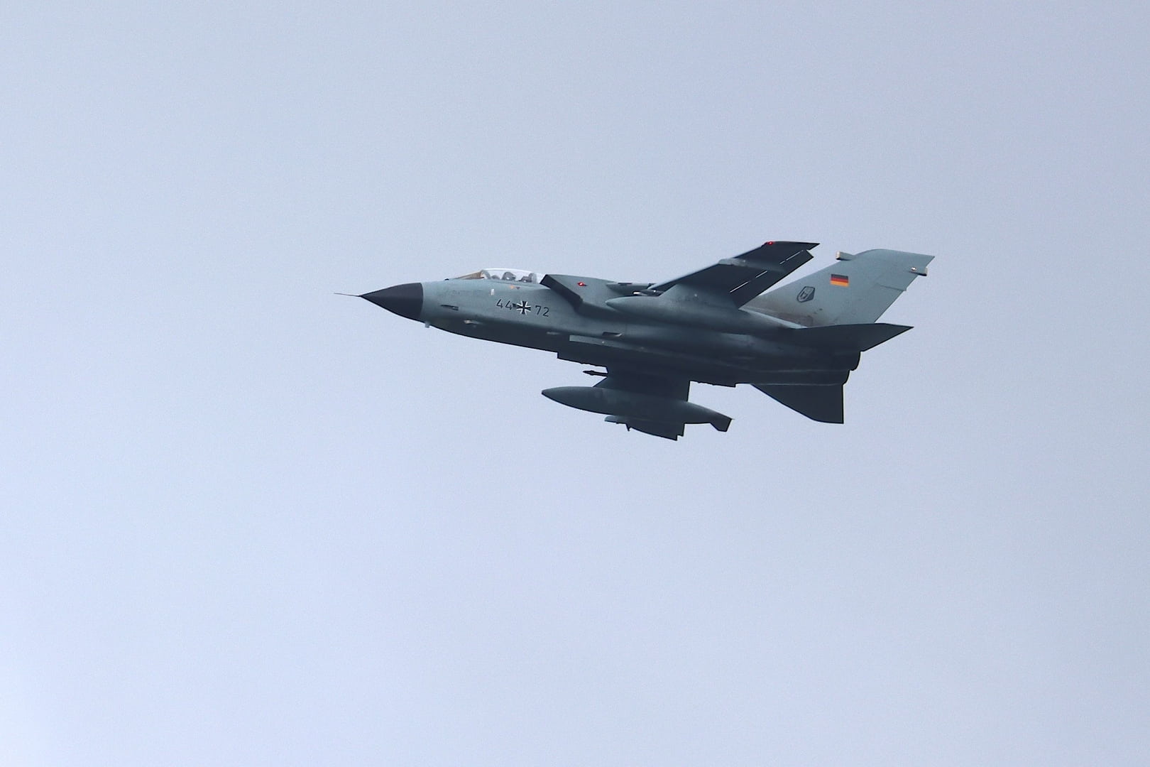 bf1d8986-faff-4eb3-b0ea-6f2a7df7f141.jpg