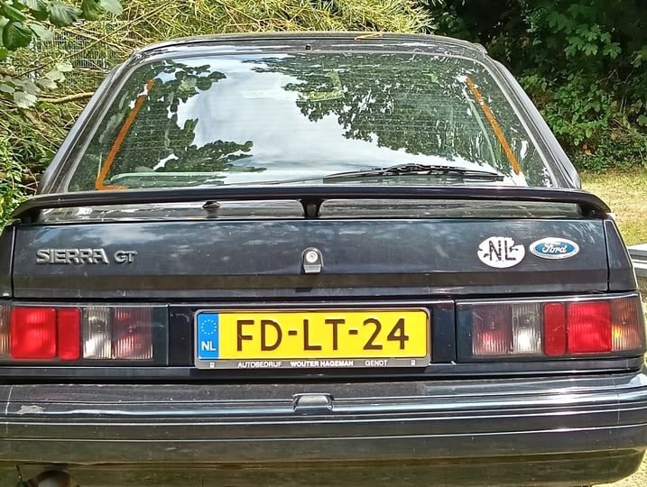 ff72e1da-df41-4567-ad56-0543496db27f.jpg